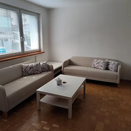 Gemini 293, Appartement