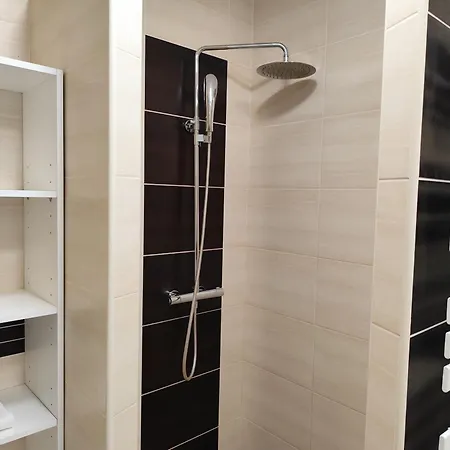 Gemini 293, Appartement