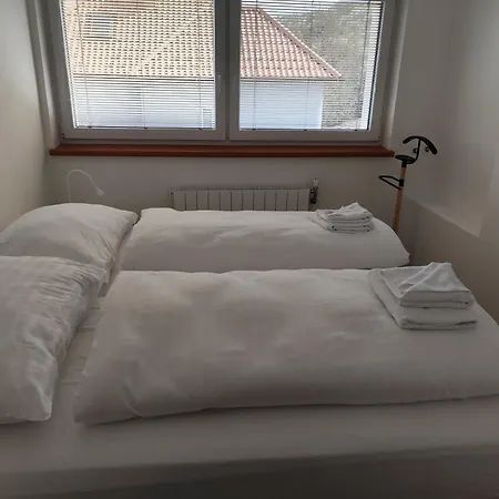Gemini 293, Appartement *